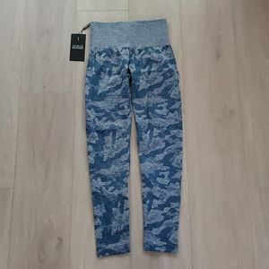 Nvgtn Slate Blue Camo Leggings XS NWT new